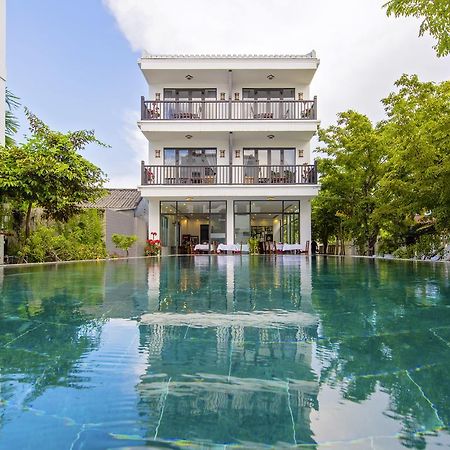 Ruby Hotel Hoi An Bagian luar foto