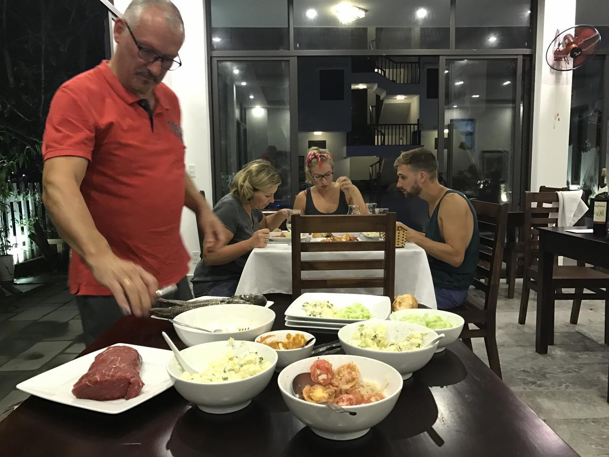 Ruby Hotel Hoi An Bagian luar foto