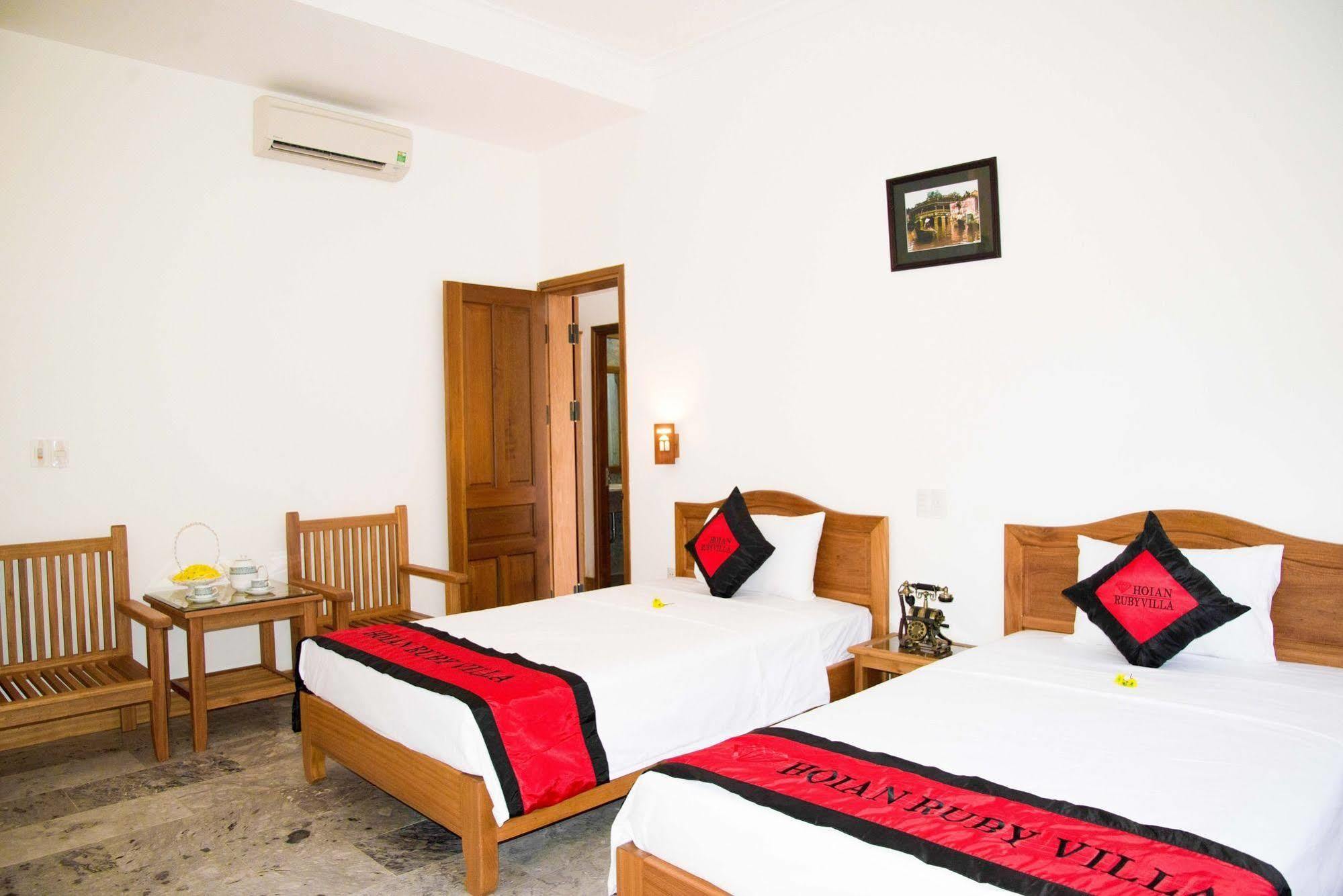 Ruby Hotel Hoi An Bagian luar foto
